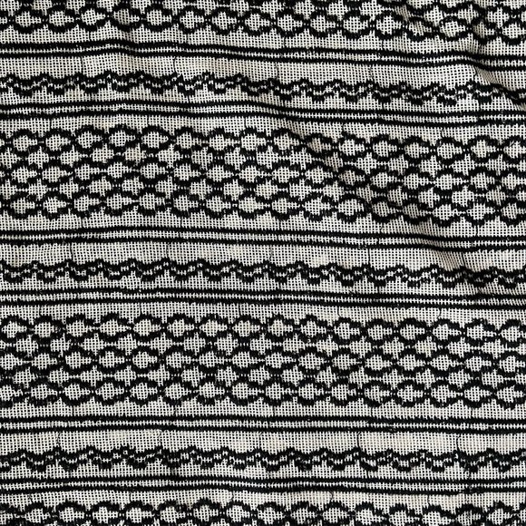 Madewell Geo Embroidered Cotton Mesh Raglan Sleeve Top- Size Small. - Picture 6 of 6